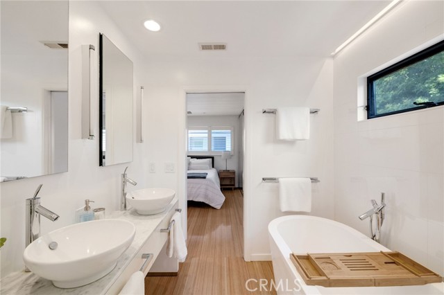 1456 Manhattan Beach Boulevard, Manhattan Beach, California 90266, 2 Bedrooms Bedrooms, 0 ,2 BathroomsBathrooms,Residential,For Sale,Manhattan Beach,0,SB26161122
