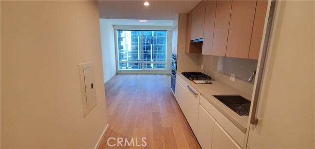 Detail Gallery Image 2 of 31 For 877 Francisco St #2403,  Los Angeles,  CA 90017 - 1 Beds | 1 Baths