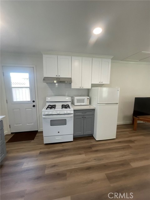 Detail Gallery Image 13 of 30 For 3807 Mohawk St a,  Pasadena,  CA 91107 - 0 Beds | 1 Baths