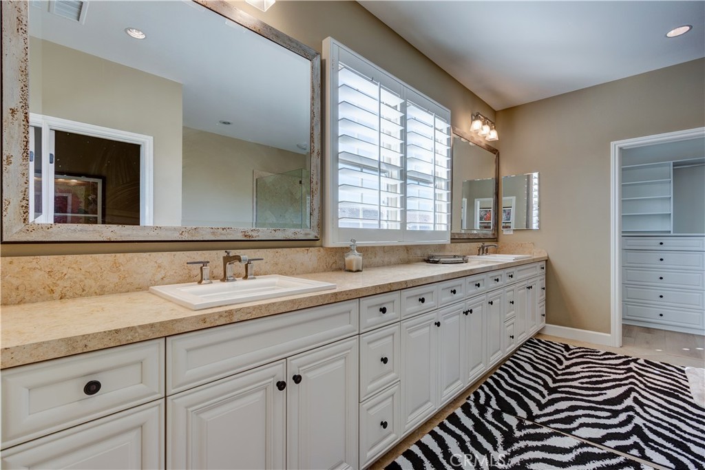 MLS #OC26130603 image #33