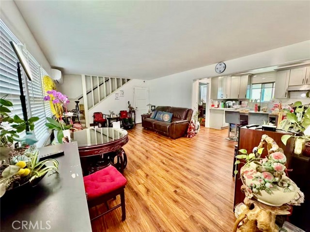 1150 Okoboji Drive, Arcadia CA: https://media.crmls.org/medias/6333f2d4-3abf-4544-9a4b-060725ea8bdb.jpg