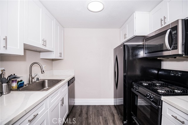 Detail Gallery Image 2 of 14 For 1000 Central Ave #19,  Riverside,  CA 92507 - 2 Beds | 2 Baths