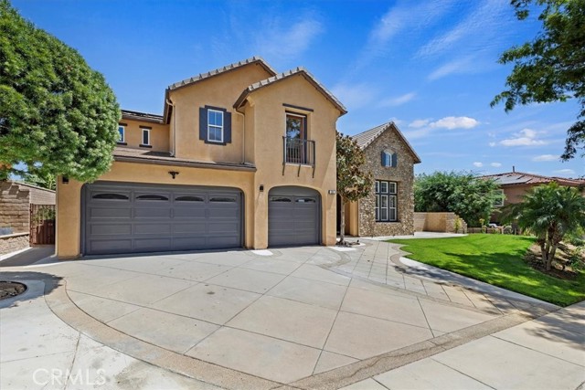 Detail Gallery Image 3 of 71 For 1581 Vandagriff Way, Corona,  CA 92883 - 5 Beds | 4/1 Baths