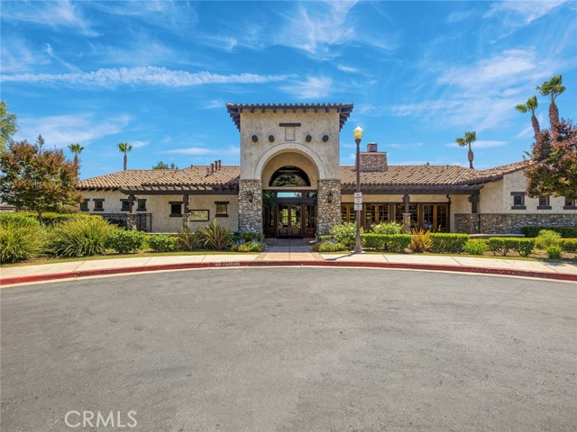 28911 Mirada Circulo, Valencia CA: https://media.crmls.org/medias/63352bd8-ac5d-418d-969e-3975d065f33e.jpg
