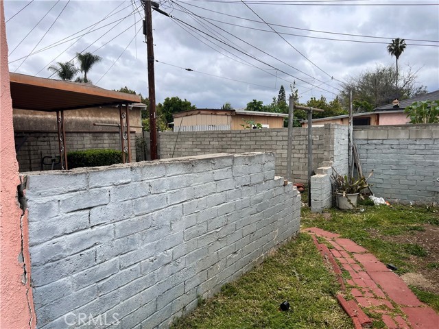 Detail Gallery Image 24 of 31 For 1423 S Poinsettia Ave, Compton,  CA 90221 - 2 Beds | 1/1 Baths