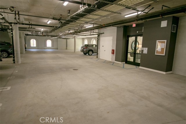 2850 Wagon Wheel Rd, Oxnard CA: https://media.crmls.org/medias/6336aa96-0140-426e-b2ef-ed48b825e474.jpg