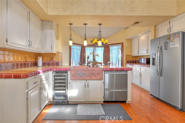 Detail Gallery Image 16 of 74 For 1873 Paseo La Paz, Pomona,  CA 91768 - 3 Beds | 2 Baths
