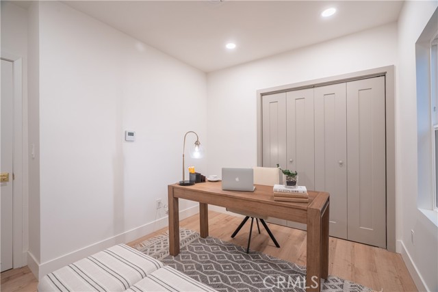 Detail Gallery Image 14 of 38 For 6325 Long St, Los Angeles,  CA 90043 - 3 Beds | 2 Baths