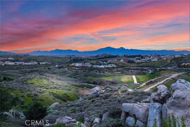 Detail Gallery Image 31 of 32 For 16483 Minneola, Riverside,  CA 92503 - 7 Beds | 4/1 Baths