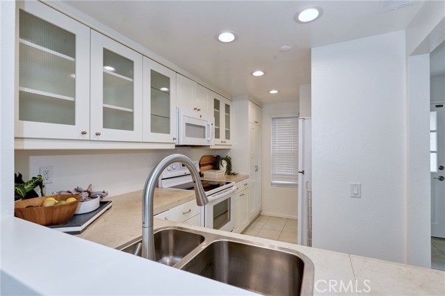 Detail Gallery Image 7 of 23 For 35 Bentwood Ln, Aliso Viejo,  CA 92656 - 2 Beds | 1/1 Baths
