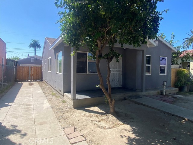 Image 3 for 5871 Rose Ave, Long Beach, CA 90805