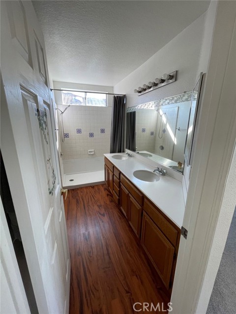 Detail Gallery Image 4 of 18 For 6 Latina, Irvine,  CA 92614 - 4 Beds | 2/1 Baths