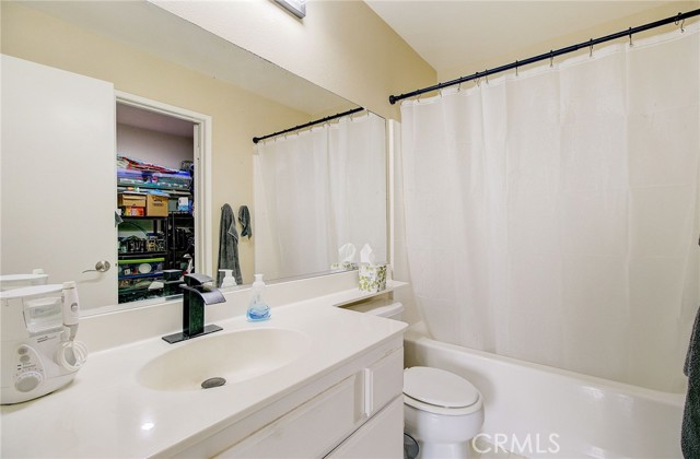 Detail Gallery Image 13 of 32 For 2913 Antonio Dr #308,  Camarillo,  CA 93010 - 2 Beds | 2 Baths