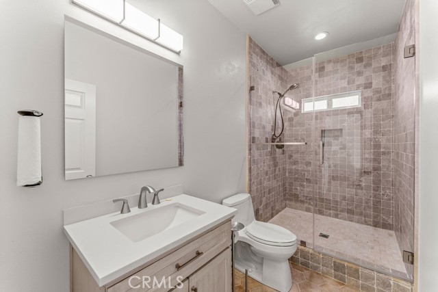 Image 20 of 51 For 2189 Myers Street