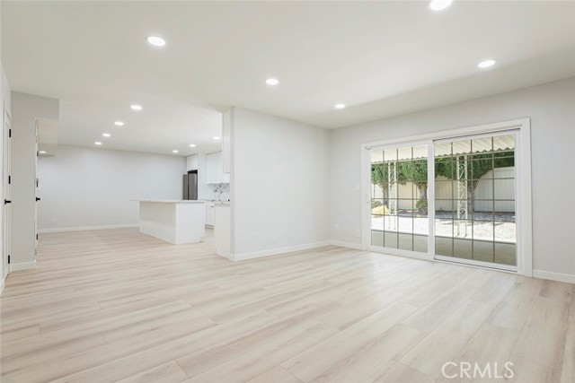 Detail Gallery Image 3 of 53 For 13119 Constable Ave, Granada Hills,  CA 91344 - 5 Beds | 3 Baths