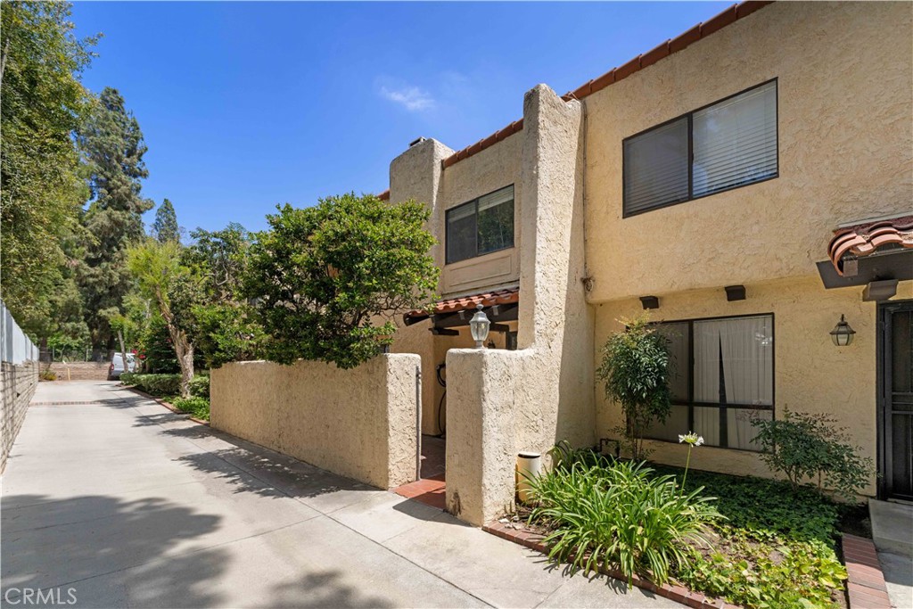 10126 Reseda Boulevard #121