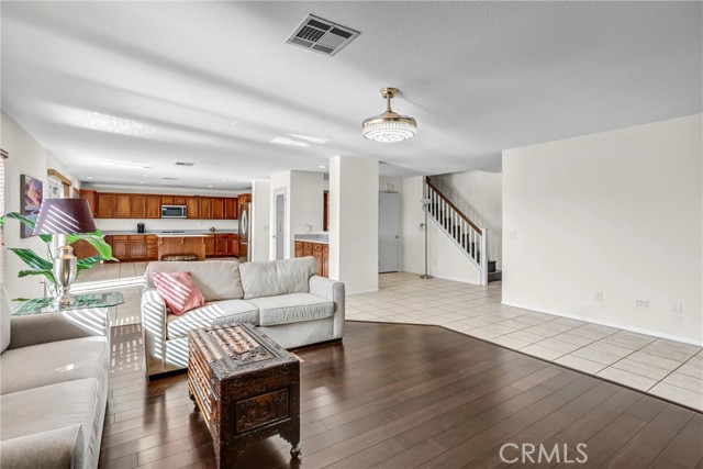 Detail Gallery Image 13 of 66 For 11343 Fulbourn Ct, Rancho Cucamonga,  CA 91730 - 5 Beds | 2/1 Baths