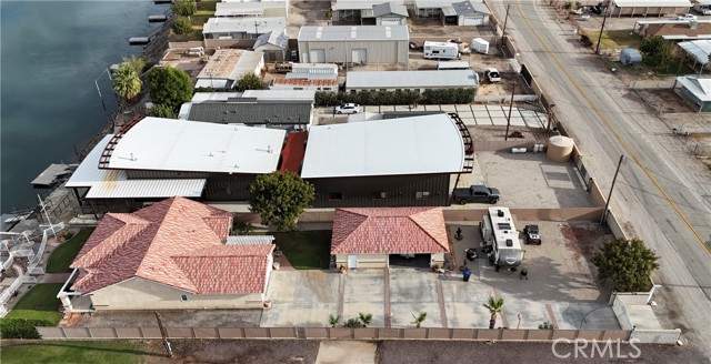 5770 Colorado River, Blythe CA: https://media.crmls.org/medias/633923e4-b42d-4775-a995-662dc4669e5a.jpg