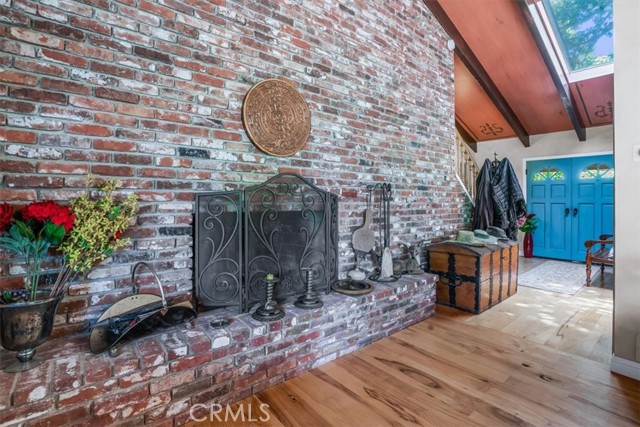 2355 Lake Marie Drive, Santa Maria CA: https://media.crmls.org/medias/6339393a-0819-4b28-aca4-9c9003453ac9.jpg
