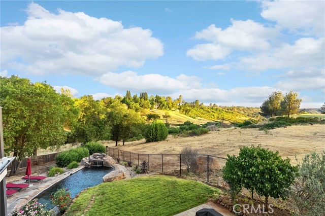 Image 12 of 75 For 133 Valley Ridge Drive