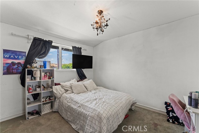 1391 Lowery Street, Simi Valley CA: https://media.crmls.org/medias/633b0e38-5cbc-45e4-b5c3-457a1a05f1b8.jpg