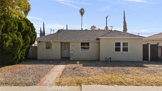 Detail Gallery Image 2 of 26 For 6938 Aura Ave, Reseda,  CA 91335 - 3 Beds | 2 Baths