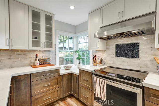 Detail Gallery Image 14 of 52 For 3902 North Marshall Way, Long Beach,  CA 90807 - 2 Beds | 1 Baths