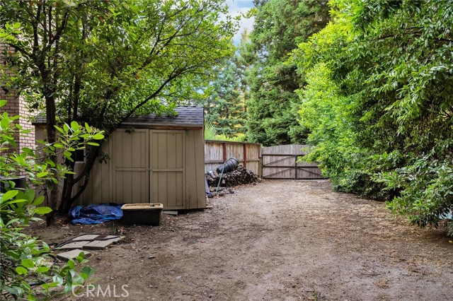 3130 Shady Grove Court, Chico CA: https://media.crmls.org/medias/633bb28e-2615-49cc-b80a-d216041fbdc2.jpg