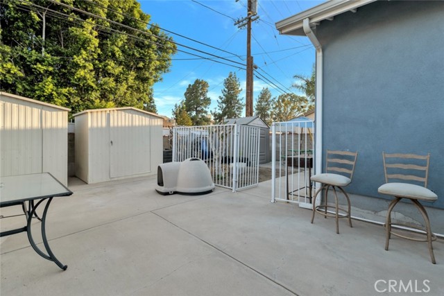 16908 Los Alimos Street, Granada Hills CA: https://media.crmls.org/medias/633d0cc6-ed52-46b5-9f90-ac680c889b48.jpg