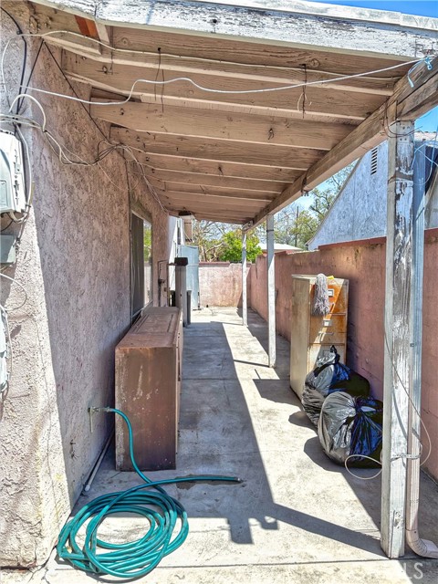 Detail Gallery Image 19 of 34 For 9637 Rincon Ave, Pacoima,  CA 91331 - 4 Beds | 2 Baths