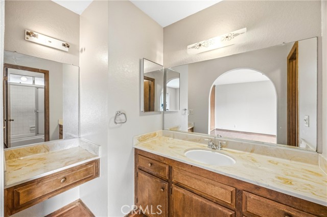 Detail Gallery Image 14 of 25 For 28930 Gifford, Moreno Valley,  CA 92555 - 4 Beds | 2 Baths