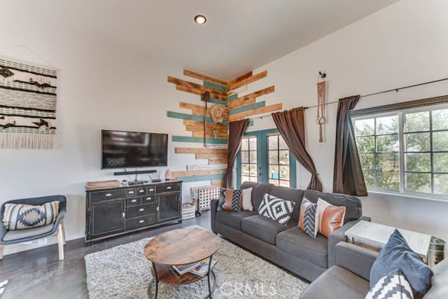 Detail Gallery Image 13 of 28 For 58725 Botkin Rd, Landers,  CA 92285 - 3 Beds | 2 Baths