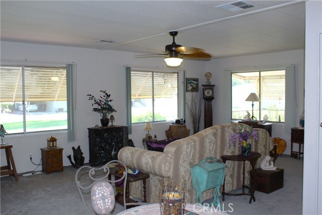 Detail Gallery Image 5 of 27 For 5001 W Florida Ave #643,  Hemet,  CA 92545 - 2 Beds | 2 Baths