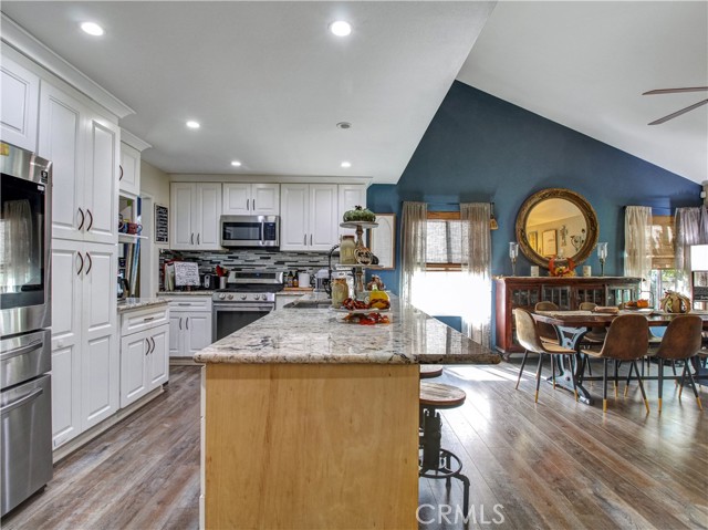 Detail Gallery Image 10 of 28 For 1669 Erin Ave, Upland,  CA 91784 - 4 Beds | 2 Baths