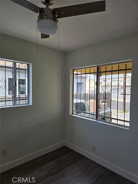 Detail Gallery Image 21 of 34 For 1742 W 82nd, Los Angeles,  CA 90047 - – Beds | – Baths