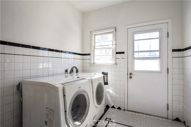 Detail Gallery Image 27 of 44 For 1331 S Beacon St, San Pedro,  CA 90731 - 3 Beds | 1/1 Baths