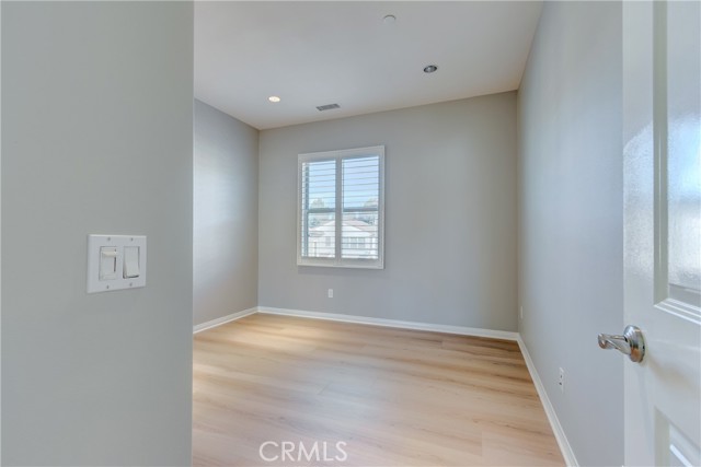 Detail Gallery Image 14 of 24 For 21 Oakfield, Irvine,  CA 92620 - 3 Beds | 2/1 Baths