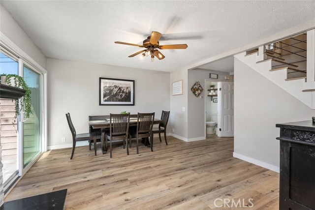 Detail Gallery Image 12 of 40 For 20001 Village Green Dr, Lakewood,  CA 90715 - 4 Beds | 2/1 Baths