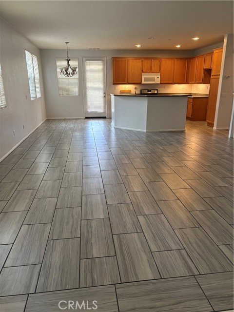 Detail Gallery Image 5 of 23 For 10927 Ragsdale, Loma Linda,  CA 92354 - 4 Beds | 3 Baths