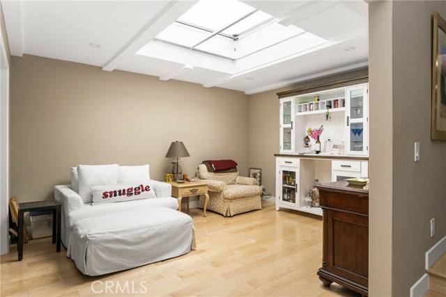 8009 E Eucalyptus Trail, Orange CA: https://media.crmls.org/medias/63439f75-d1fa-4eae-b03e-6a89a57d1f6d.jpg