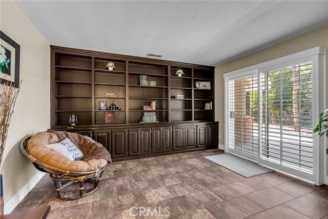 Detail Gallery Image 33 of 74 For 1250 Highridge, Riverside,  CA 92506 - 3 Beds | 3 Baths