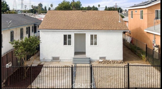 Detail Gallery Image 1 of 1 For 8917 Bandera St, Los Angeles,  CA 90002 - 2 Beds | 1 Baths