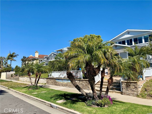 912 Ynez Avenue, Redondo Beach, California 90277, 4 Bedrooms Bedrooms, ,2 BathroomsBathrooms,Residential,Sold,Ynez,SB22045956