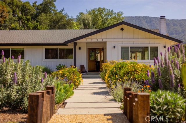 Detail Gallery Image 1 of 29 For 1994 E Ojai Ave, Ojai,  CA 93023 - 3 Beds | 2 Baths