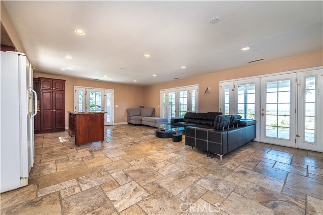 32375 Sage Road, Hemet CA: https://media.crmls.org/medias/6346deea-d31e-421b-9324-84cc78983df3.jpg
