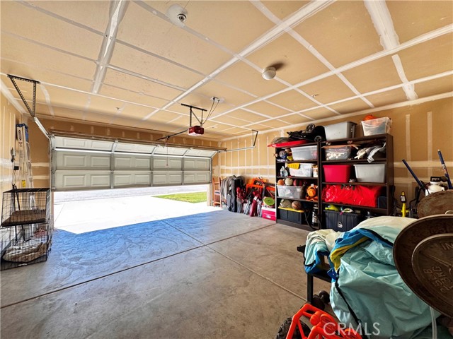 Detail Gallery Image 61 of 63 For 30912 Tadpole St, Visalia,  CA 93291 - 3 Beds | 2 Baths