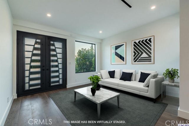 4 Bed Home for Sale in Los Angeles, California