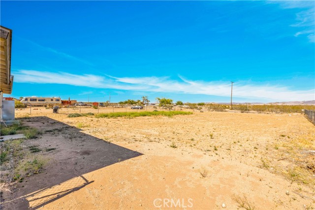 Detail Gallery Image 27 of 38 For 4805 Avenida La Mirada, Joshua Tree,  CA 92252 - 3 Beds | 2 Baths