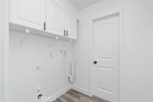 Detail Gallery Image 14 of 25 For 910 E Home St, Rialto,  CA 92376 - 4 Beds | 2 Baths