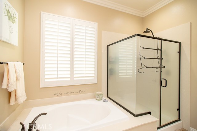 464 Whitney Peak, Beaumont CA: https://media.crmls.org/medias/634b219f-9659-492d-bd4e-bb83087bda8a.jpg